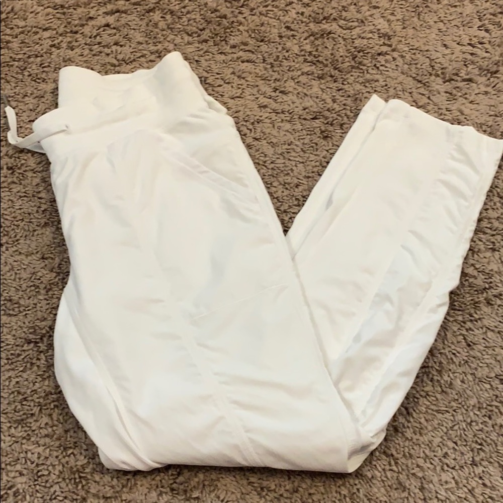 Lululemon Cropped Street to Studio Pants